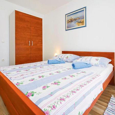2 Bedroom Awesome Apartment In Mali Rat Sumpetar Exterior foto